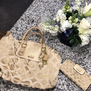 matching COACH purse and wallet